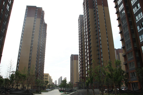 天工公司土建十一部曲江羊头镇安置小区工程全面转入收尾阶段