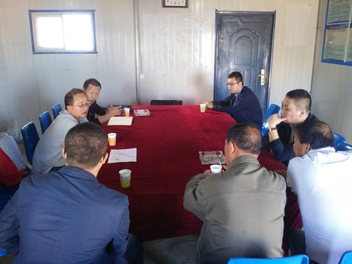 emc网页版登录集团神南矿业公司领导莅临矿建二公司现场指导工作