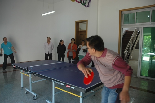 矿建三公司开展“迎国庆”职工乒乓球比赛