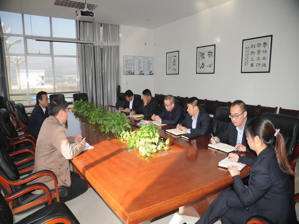 掘进公司:党政主要领导亲自抓 扭转EMC易倍体育官方网站宣传工作被动局面