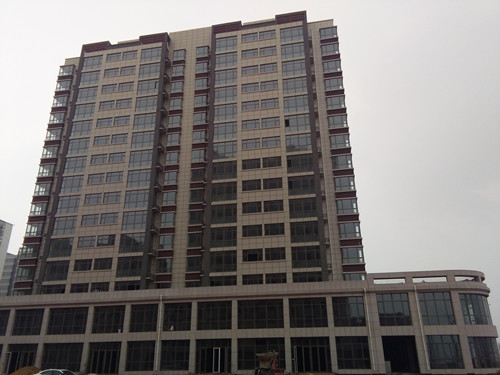 天工公司土建一部职工变身作业队