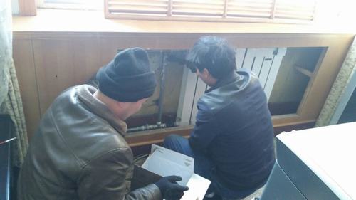 韩城分公司“只争朝夕，事不过夜”圆满完成韩城矿业公司办公楼暖气改造工程