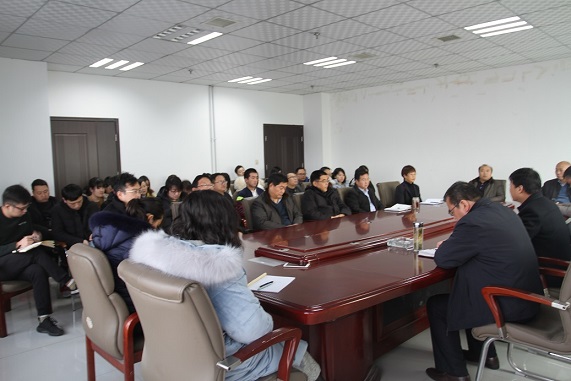 设计研究院召开专题会议认真传达 emc网页版登录集团两会精神