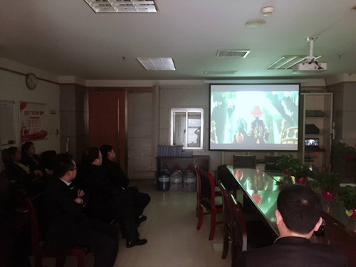 物资公司组织全体党员观看电影《建党伟业》