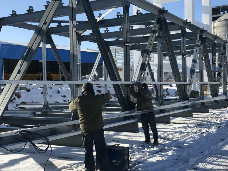 迎寒而上，项目建设无冬天