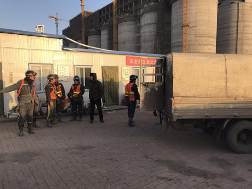 机电安装公司小保当项目部矿井管路抢修记