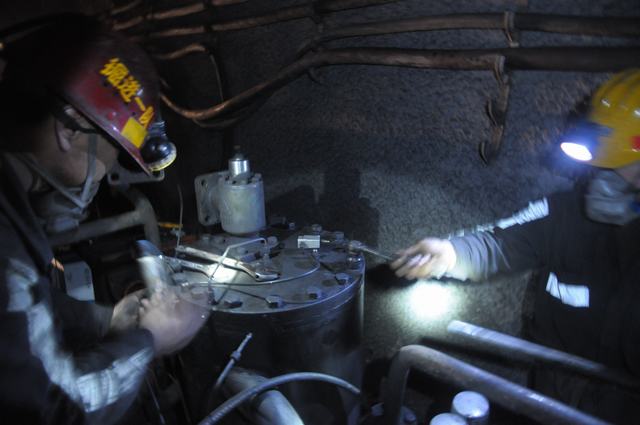 掘进公司北翼项目部“师带徒”为打造“掘进铁军”提供人力保障