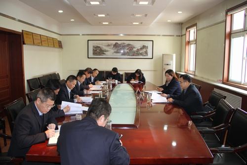 铜煤公司2017年度领导班子民主生活会相互批评“辣”味足