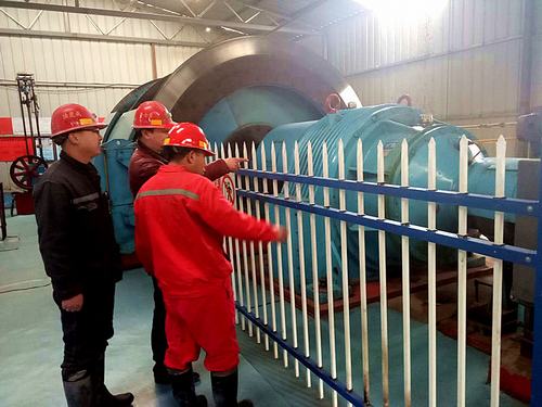 矿建二公司小保当三项目部开展节后大检查活动