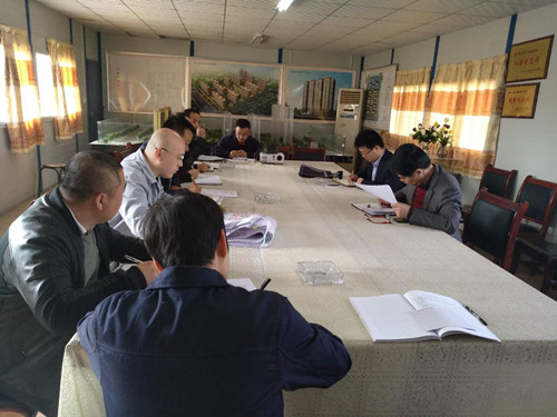 天工公司各项目部领导班子民主生活会持续进行