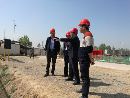 王明智一行莅临天工公司清源小区项目检查指导工作
