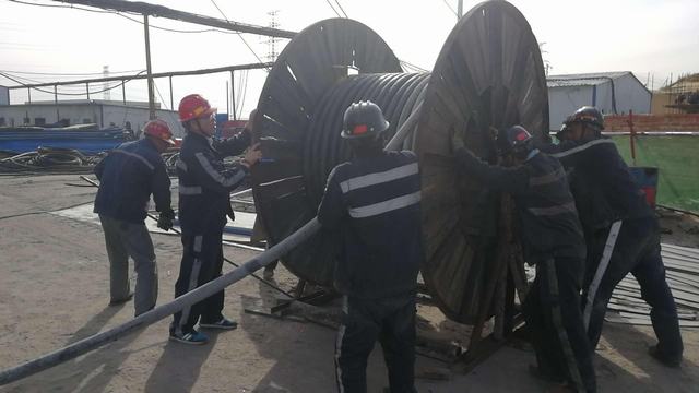 emc网页版登录建设掘进公司曹家滩项目部领导班子靠前指挥圆满完成立井电缆回收
