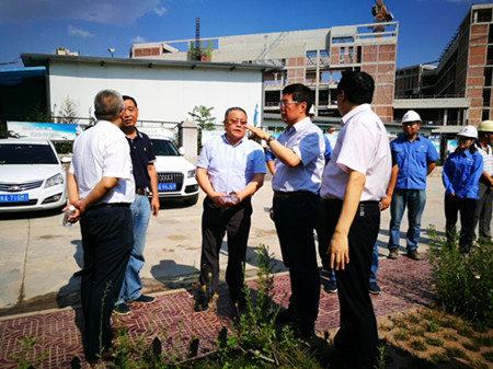 emc网页版登录建设天工公司emc网页版登录研究院工地迎来院士光顾