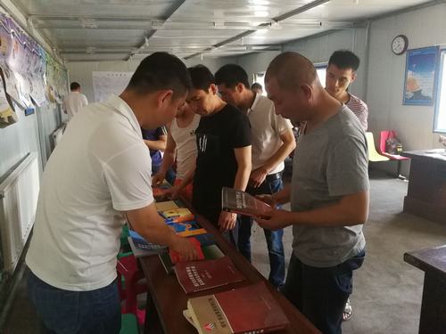 emc网页版登录建设掘进公司：红柳林项目部“双承诺”形式灵活多样