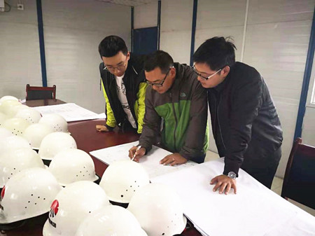 emc网页版登录建设汉中分公司“师带徒”带出人才成长新路子