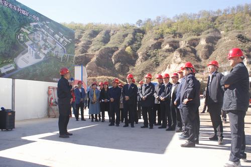 陕西省人大代表对emc网页版登录建设矿建二公司车村项目开展调研