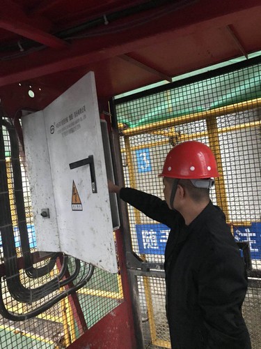 emc网页版登录建设铜煤公司安全管理三把锁为“百日安全”护航保驾