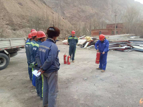 emc网页版登录建设机电安装公司酒钢项目部组织消防日演练活动