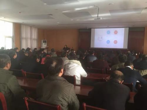 emc网页版登录建设矿建二公司冶坪项目近百名职工参加安全培训