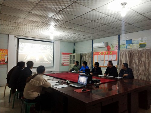 emc网页版登录建设澄合分公司第十二项目部开展“全国交通安全日”宣传教育活动