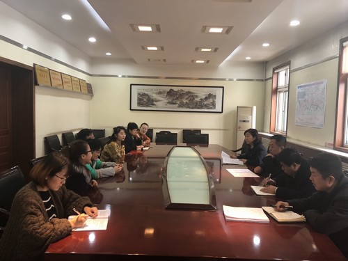 emc网页版登录建设铜煤公司举行“以师带徒”签约仪式