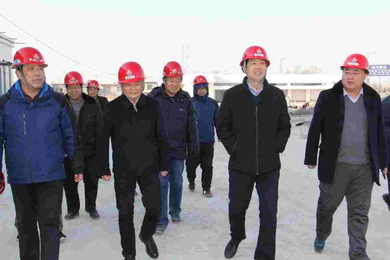 emc网页版登录建设副总工程师宋培章来川耀项目 服务区检查指导工作  