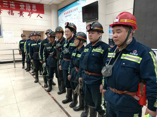 春节，坚守是最美“敬业福”