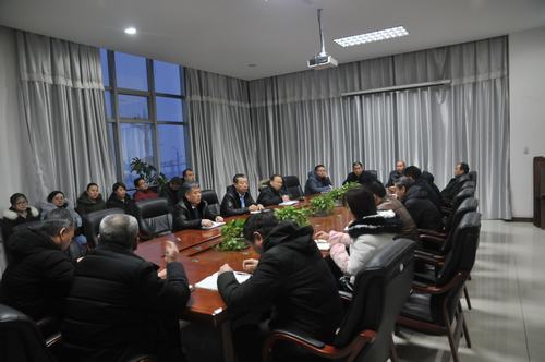emc网页版登录建设掘进公司：新年首个晨会收假收心鼓干劲