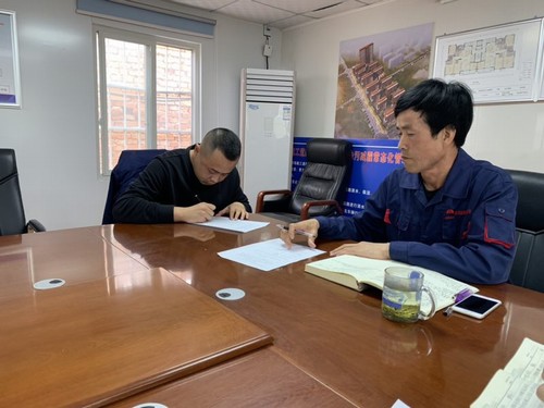 emc网页版登录建设铜煤公司干部职工立下军令状，打好百日会战攻坚战