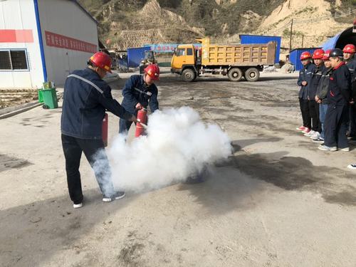 emc网页版登录建设矿建二公司车村项目部安全演练提技能