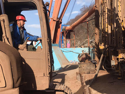 掘进“排头兵”——吕爱生