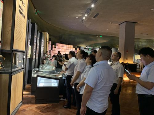 emc网页版登录建设洗选煤运营公司澄合山阳党支部 “主题党日+”活动迎接建党98周年