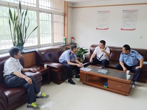 西安市公安局未央分局莅临emc网页版登录建设物资公司检查指导工作