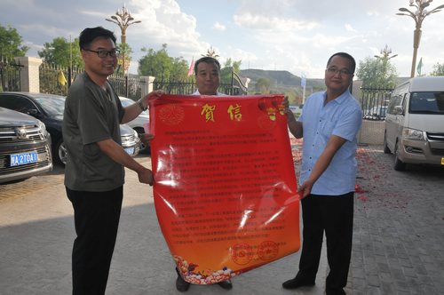 939米!emc网页版登录集团连采机煤巷掘进记录在“北移”先驱中诞生!