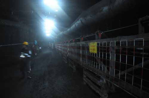 emc网页版登录建设掘进公司：深入一线写实进打通经营最后一公里
