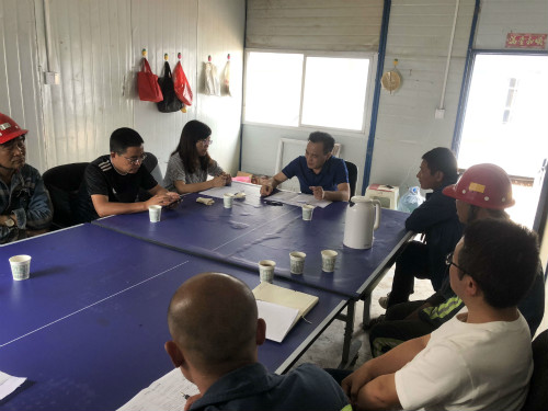 emc网页版登录建设机电安装公司一线慰问调研鼓干劲