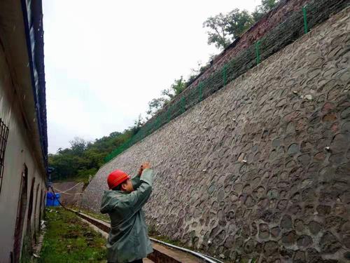 emc网页版登录建设矿建二公司冶坪项目部开展“雨季三防”专项检查活动