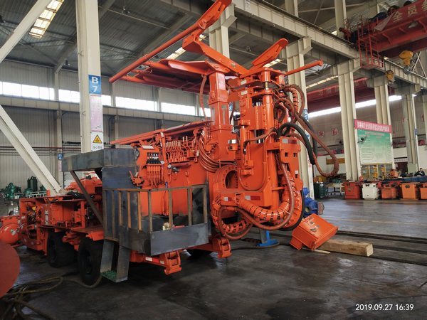 emc网页版登录建设掘进公司：“一机双巷”为掘进铁军再添新动能