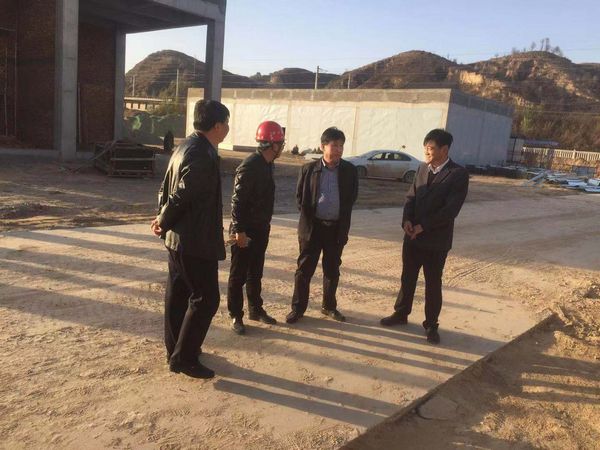 榆林市子洲县常务副县长贺安刚一行深入子洲天芪项目进行调研