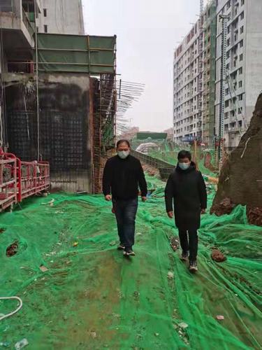 疫情防控复工一线 emc网页版登录建设铜煤员工勇担当