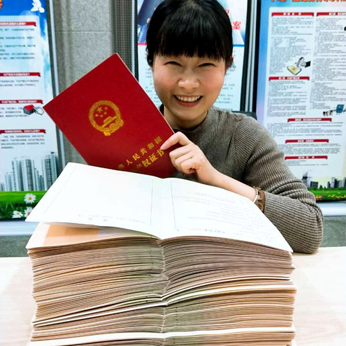 emc网页版登录建设公司：江南世纪城小区成为商洛首家拥有产权车位小区