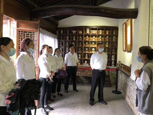 emc网页版登录建设韩城分公司党员干部参观廉政教育基地接受廉洁清风洗礼