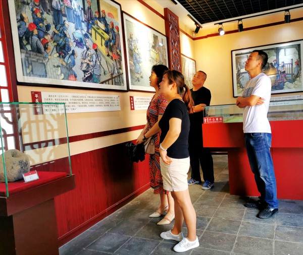 emc网页版登录建设澄合分公司第十二项目部多种形式开展廉洁家风系列活动