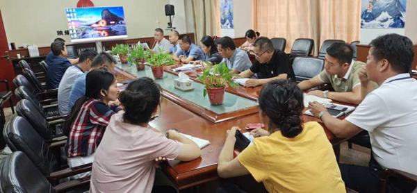 emc网页版登录建设韩城分公司廉政教育 “一招三式”度“双节”