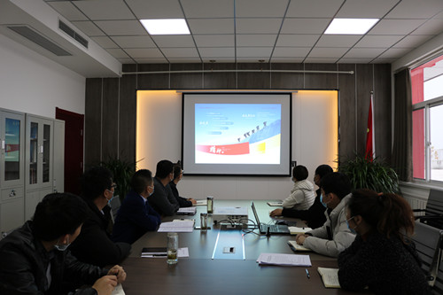 emc网页版登录建设川耀公司组织学习emc网页版登录集团新版《企业文化手册》