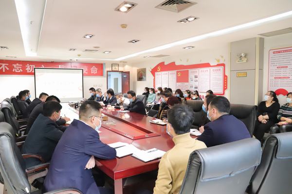 emc网页版登录建设矿建二公司：抓住“年尾巴”敲响“廉洁钟”