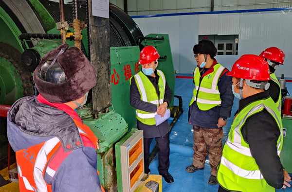 emc网页版登录建设矿建三公司对天山项目进行开工验收