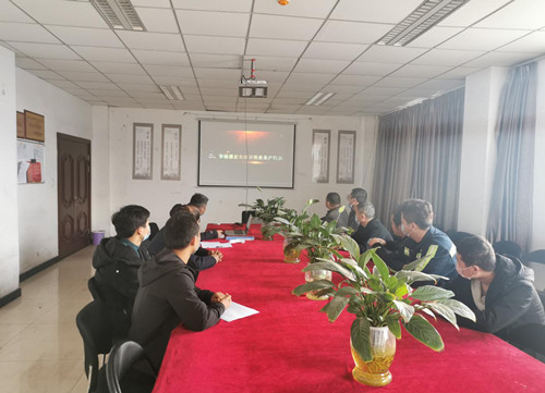 emc网页版登录建设机电安装公司彬长项目部安全生产两不误