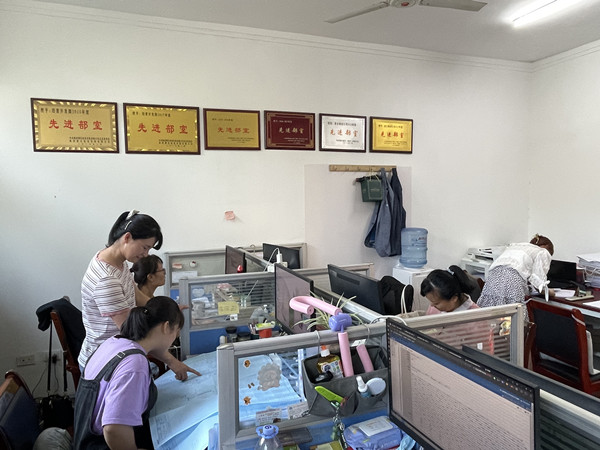 emc网页版登录建设机电安装公司：安装战线最靓的“兵”