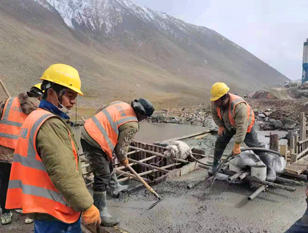 emc网页版登录建设矿建三公司多措并举齐奋战